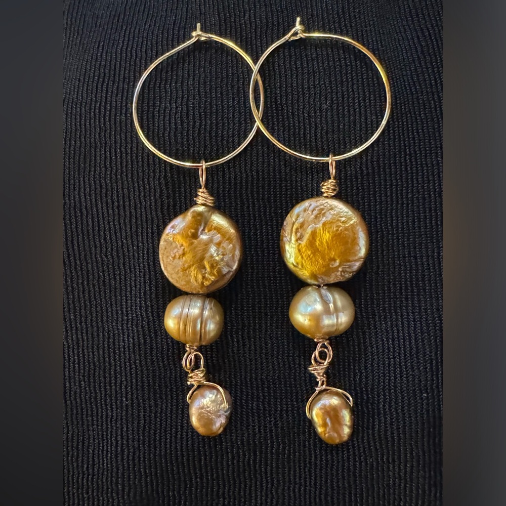 Handmade Freshwater Copper Wire Wrapped Pearl Dangle Hoop Earrings - Gold/Copper